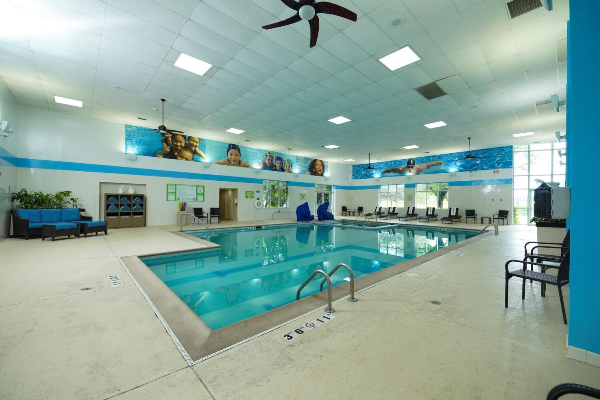 Holiday Inn & Suites Chicago-Carol Stream Wheaton By Ihg Luaran gambar