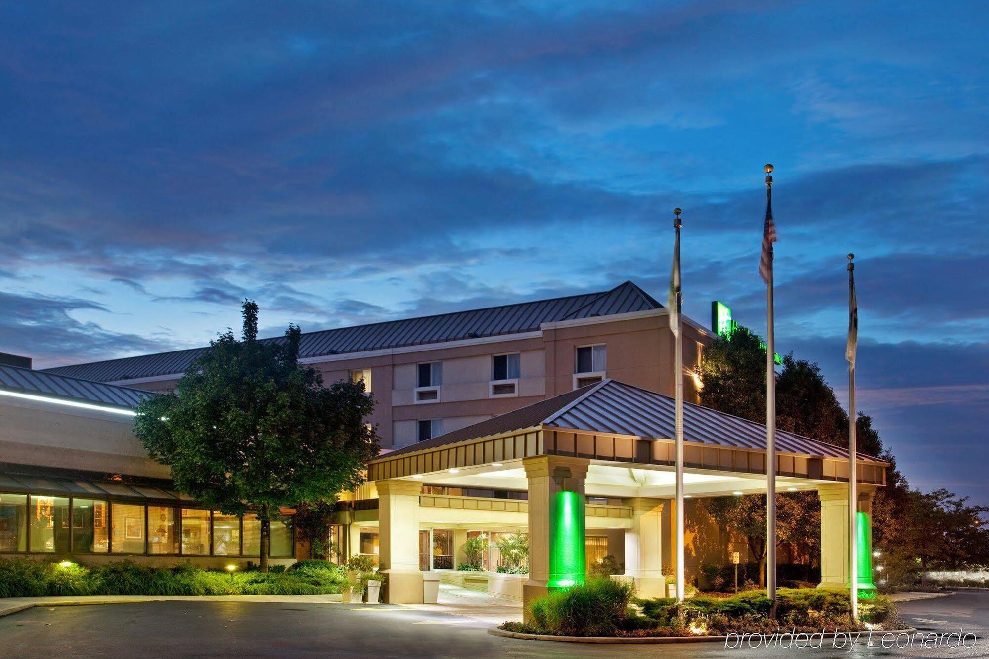 Holiday Inn & Suites Chicago-Carol Stream Wheaton By Ihg Luaran gambar